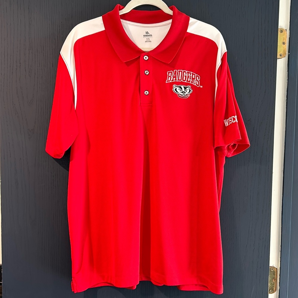 XL Wisconsin Badgers lightweight polo - 🥂 sale!
